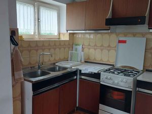 23779064-Ferienwohnung-4-Njivice-300x225-4