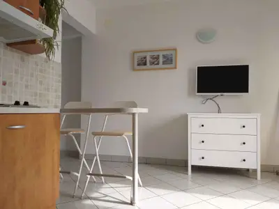 Ferienwohnung für 2 Personen (35 m²) in Njivice 9/10