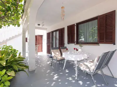 Ferienwohnung für 4 Personen (60 m²) in Njivice 6/10