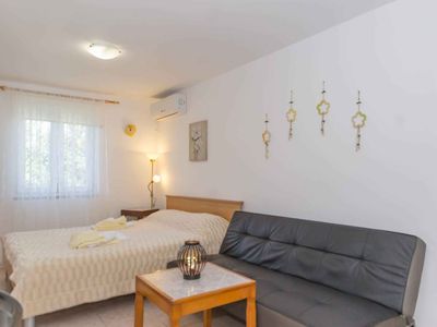 Ferienwohnung für 3 Personen (30 m²) in Njivice 6/10