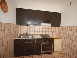 23535200-Ferienwohnung-6-Njivice-300x225-4