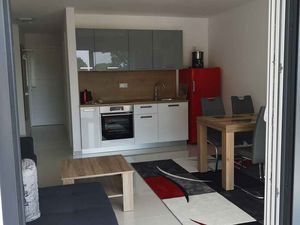 23769542-Ferienwohnung-6-Njivice-300x225-2