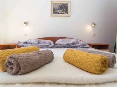 Ferienwohnung für 6 Personen (70 m²) in Njivice 10/10