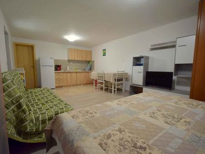 Ferienwohnung für 2 Personen (25 m²) in Njivice 8/10