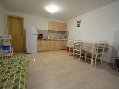 Ferienwohnung für 2 Personen (25 m²) in Njivice 9/10