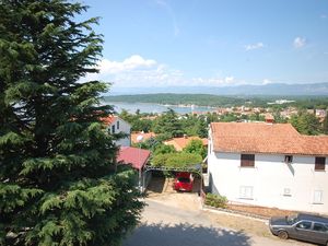 23535152-Ferienwohnung-4-Njivice-300x225-0