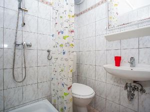 21749113-Ferienwohnung-7-Njivice-300x225-2