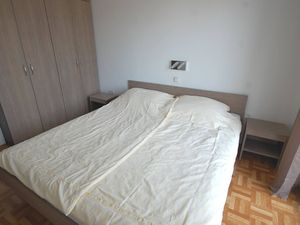 23922023-Ferienwohnung-4-Njivice-300x225-4