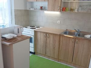 23535179-Ferienwohnung-2-Njivice-300x225-5