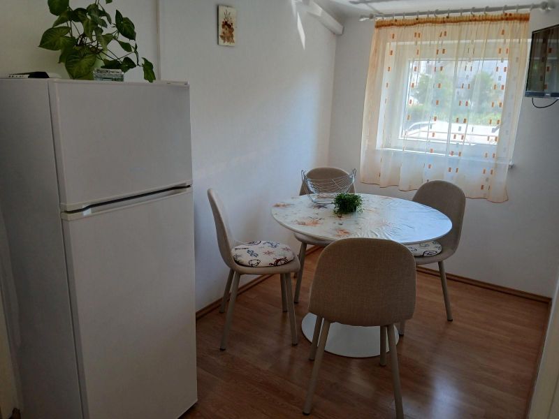 23535149-Ferienwohnung-4-Njivice-800x600-2