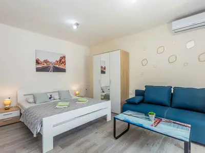 Ferienwohnung für 3 Personen (30 m²) in Njivice 8/10