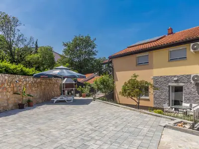 Ferienwohnung für 4 Personen (60 m²) in Njivice 3/10