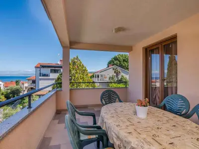 Ferienwohnung für 6 Personen (100 m²) in Njivice 4/10