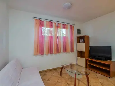 Ferienwohnung für 2 Personen (38 m²) in Njivice 5/10