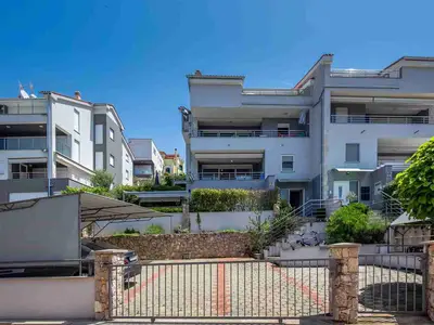 Ferienwohnung für 6 Personen (75 m²) in Njivice 3/10