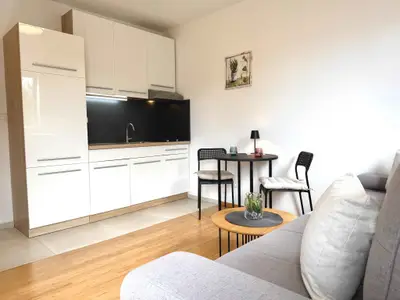 Ferienwohnung für 2 Personen (20 m²) in Njivice 4/10