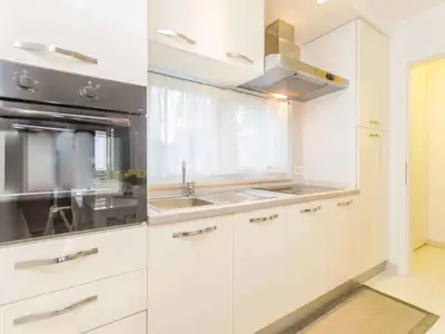 Ferienwohnung für 6 Personen (72 m²) in Njivice 7/10