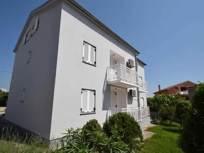 Ferienwohnung für 5 Personen (45 m²) in Njivice 1/10