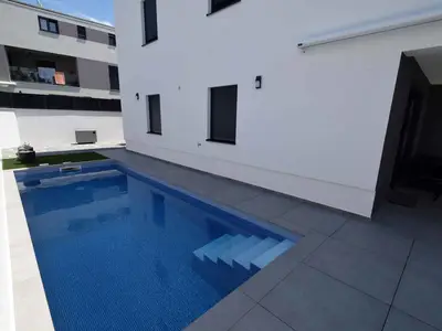 Ferienwohnung für 4 Personen (51 m²) in Njivice 2/10