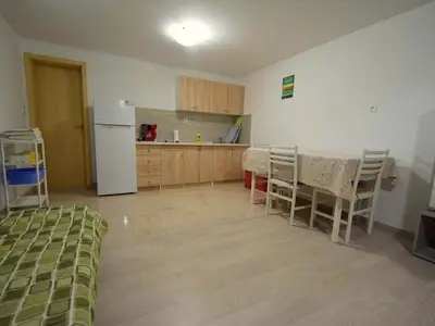 Ferienwohnung für 2 Personen (20 m²) in Njivice 9/10