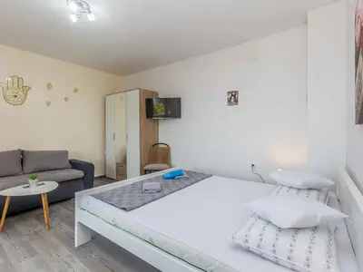 Ferienwohnung für 3 Personen (30 m²) in Njivice 6/10
