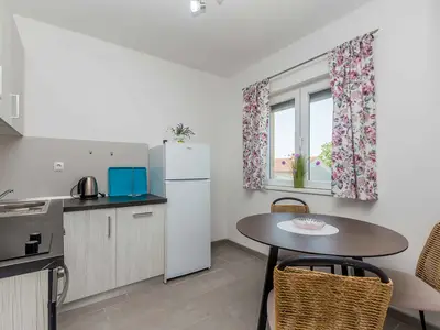 Ferienwohnung für 3 Personen (30 m²) in Njivice 10/10