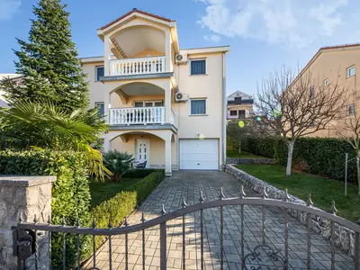 Ferienwohnung für 4 Personen (93 m²) in Njivice 3/10