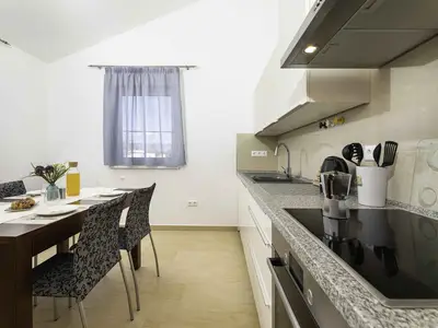 Ferienwohnung für 4 Personen (93 m²) in Njivice 8/10