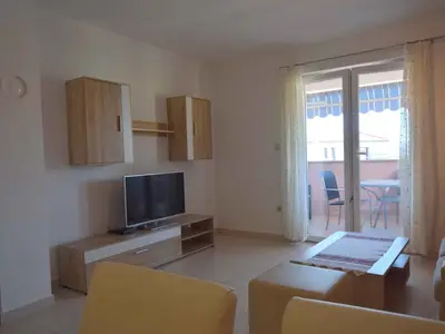 Ferienwohnung für 6 Personen (80 m²) in Njivice 7/10