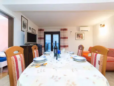 Ferienwohnung für 4 Personen (50 m²) in Njivice 7/10