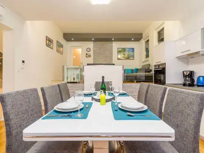 Ferienwohnung für 6 Personen (115 m²) in Njivice 8/10