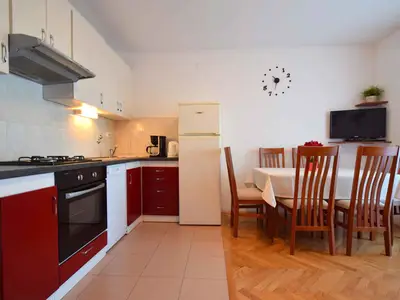 Ferienwohnung für 6 Personen (70 m²) in Njivice 7/10