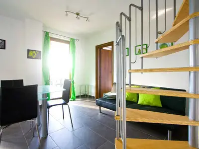 Ferienwohnung für 6 Personen (100 m²) in Njivice 1/10