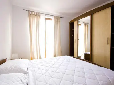 Ferienwohnung für 6 Personen (100 m²) in Njivice 2/10