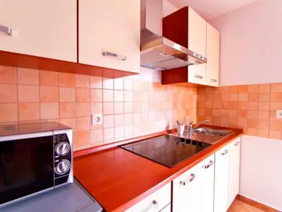 Ferienwohnung für 2 Personen (38 m²) in Njivice 6/10