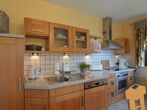 19341093-Ferienwohnung-2-Nohn-300x225-4