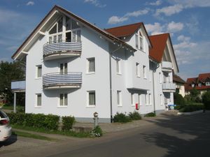 18591380-Ferienwohnung-3-Nonnenhorn-300x225-3