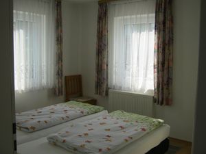 18591380-Ferienwohnung-3-Nonnenhorn-300x225-5