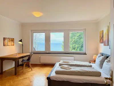 Schlafzimmer 2 - Doppelbett
