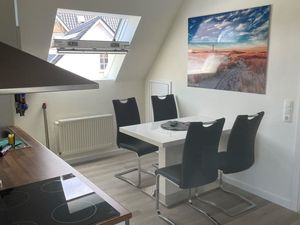 23374450-Ferienwohnung-4-Norddorf-300x225-3