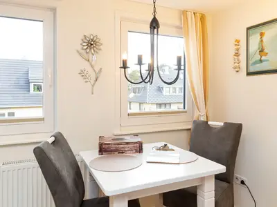 Esstisch in der Ferienwohnung Kleine Perle