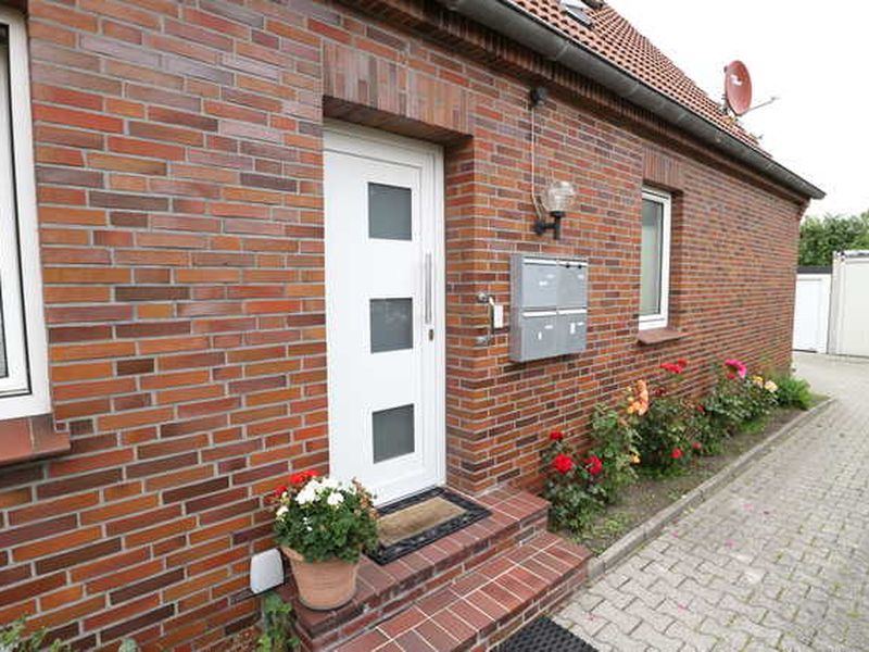 23318079-Ferienwohnung-4-Norden-800x600-0