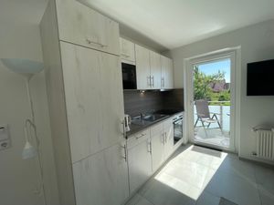 24005909-Ferienwohnung-3-Norden-300x225-2