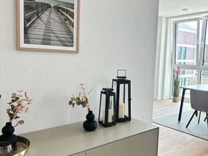 24027989-Ferienwohnung-4-Norden-300x225-4