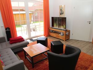 23953041-Ferienwohnung-4-Norden-300x225-1