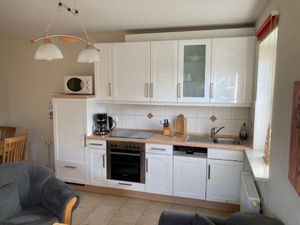 23462185-Ferienwohnung-3-Norden-300x225-5