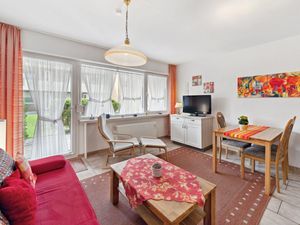 23505391-Ferienwohnung-3-Norden-300x225-3