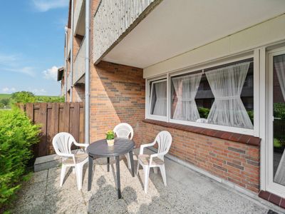 Terrasse mit Blick zum Deich