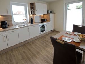 22781201-Ferienwohnung-2-Norden Norddeich-300x225-0