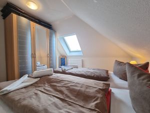 23882797-Ferienwohnung-3-Norden Norddeich-300x225-5